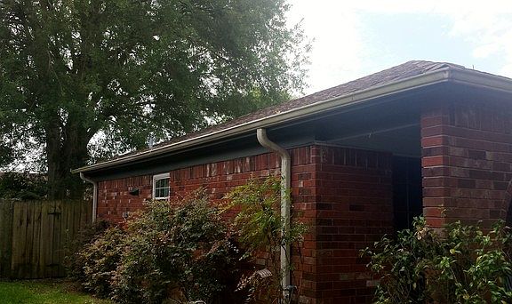 2nd image of 1424 Spanish Oaks Dr
