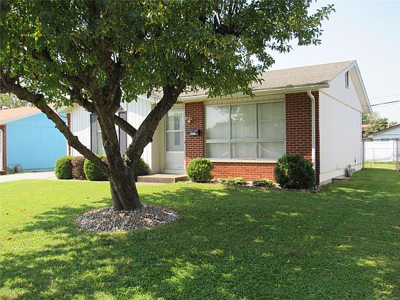 3rd image of 3231 Kilarney Dr
