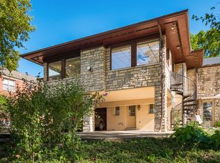 2663 Charing Rd, Upper Arlington, OH 43221