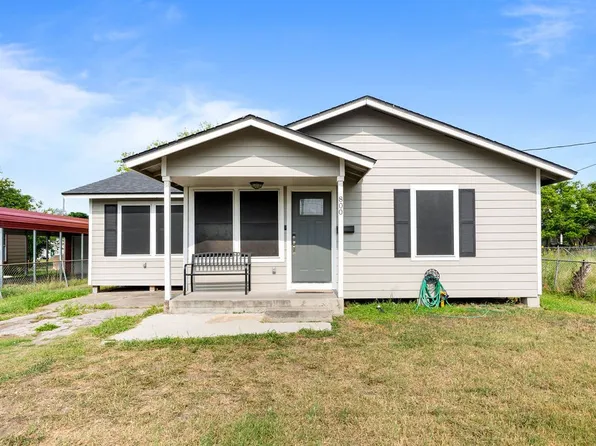 800 Avenue B, Sinton, TX 78387