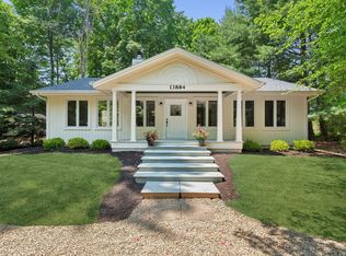 13884 Peach St, Harbert, MI 49115