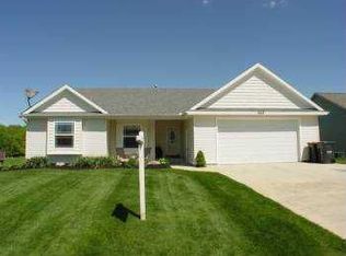 3744 28th St SE, Kentwood, MI 49512