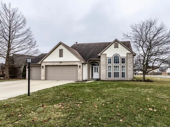8663 Woodbluff Ct, Indianapolis, IN 46234