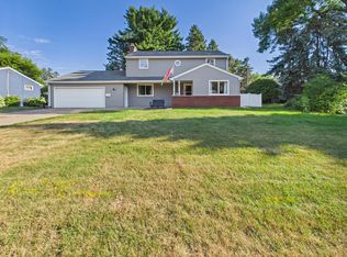 1209 Pine St W, Stillwater, MN 55082