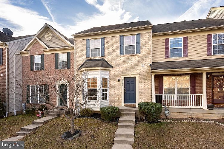 1st image of 2976 Raking Leaf Dr