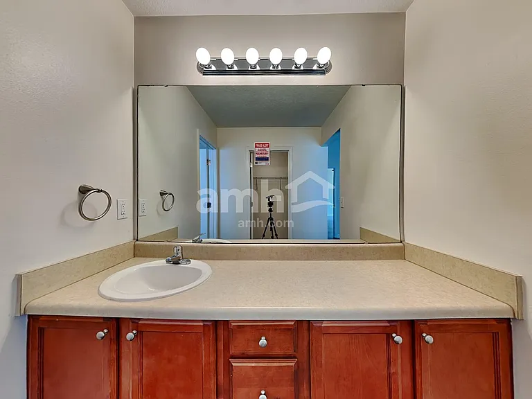22 Juneau Ct — Photo 10