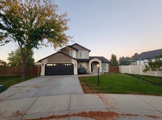 756 W Bird Wing Dr, Meridian, ID 83646