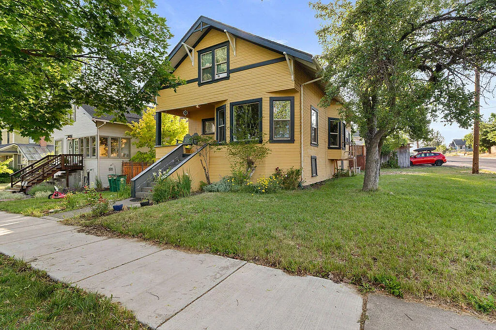 237 Jefferson St photo 1