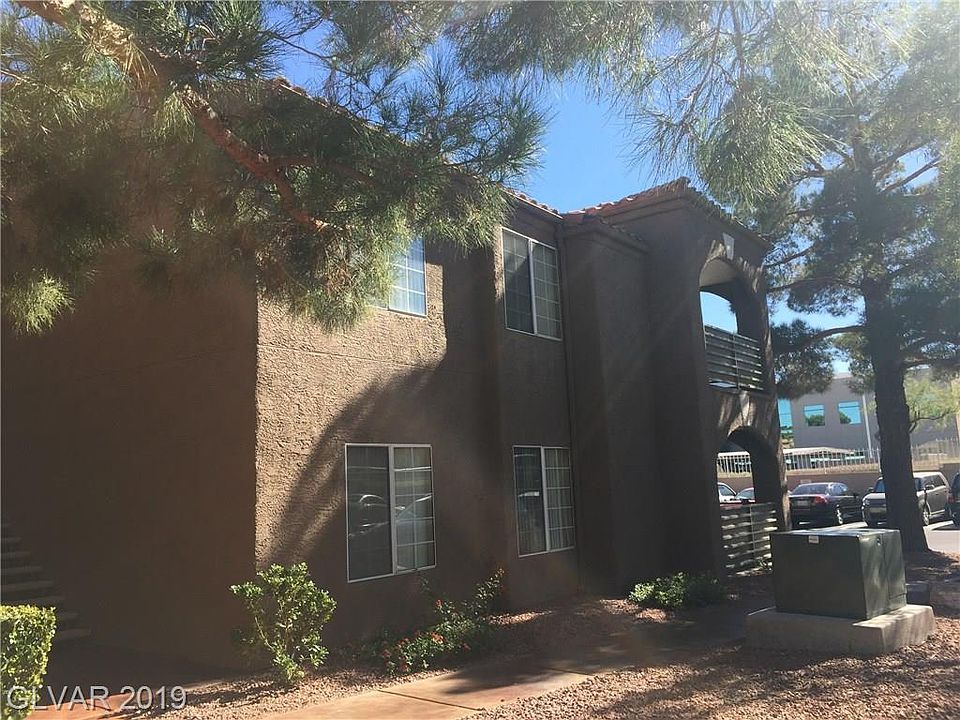1st image of 2101 Sealion Dr Unit 208
