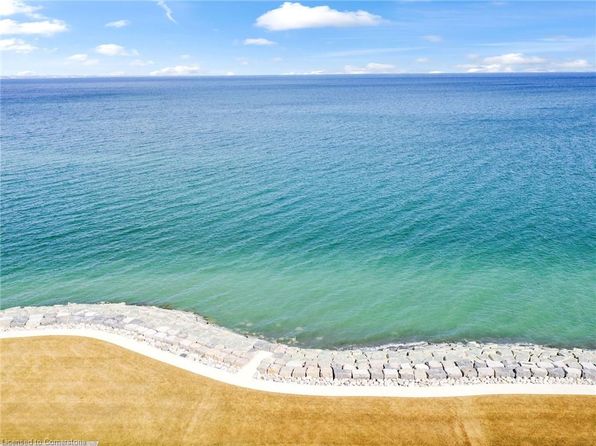 484 Millen Rd #2, Stoney Creek, ON L8E 6G4