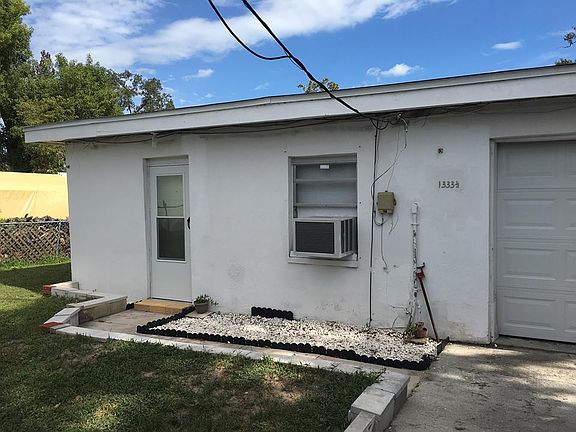 2nd image of 1333 1/2 Holly Ave