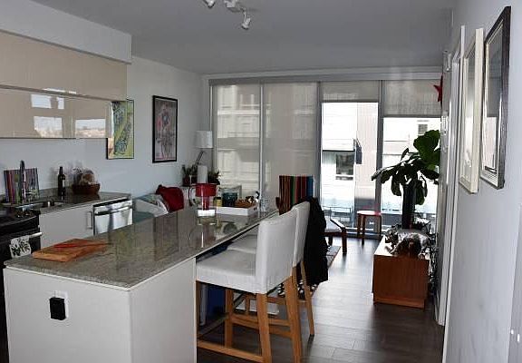 Kitchen/Living