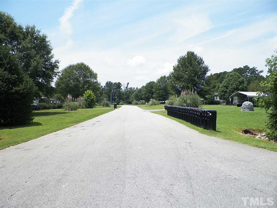2nd image of 2004 Birch Grove Cir