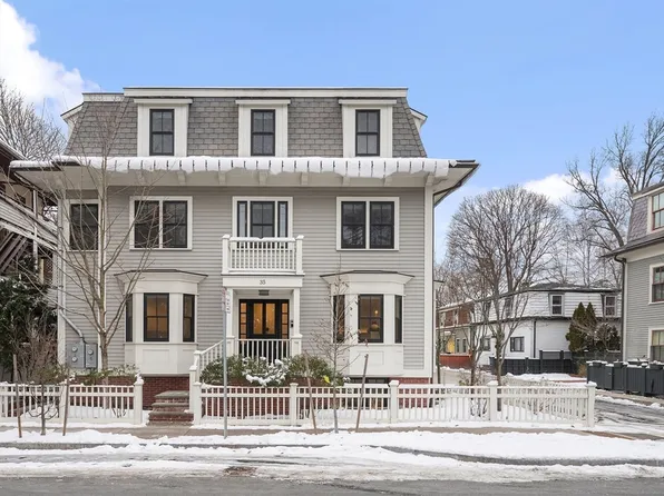 35 Willard St, Cambridge, MA 02138