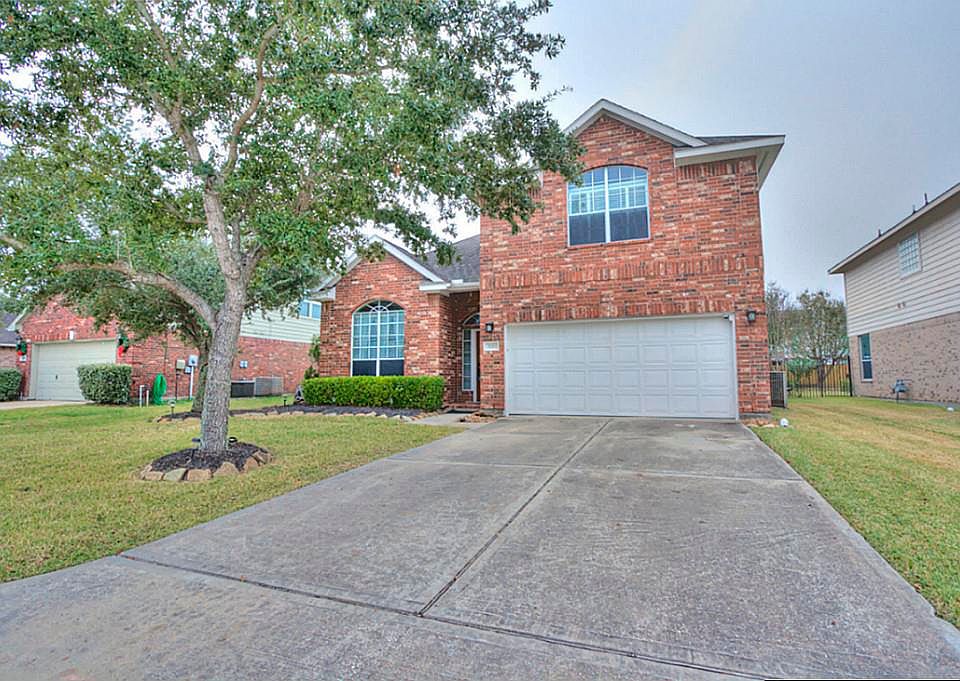 1st image of 506 Lake Hurst Dr