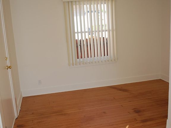5th image of 405 Arcade Dr #405