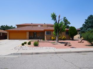 2717 Utah St NE, Albuquerque, NM 87110