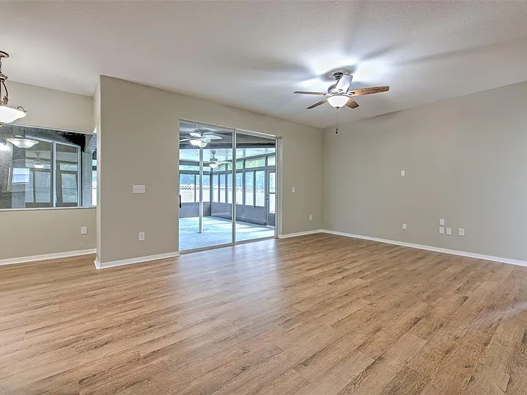 4752 Patagonia Pl — Photo 32