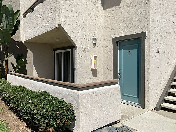 2nd image of 2730 Jefferson St APT 13