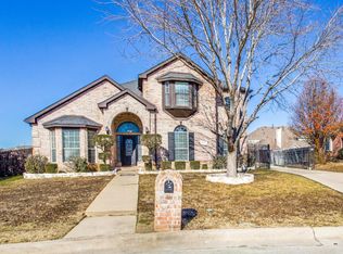 615 Dorchester Ln, Mansfield, TX 76063