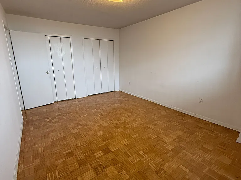 161 Oakwood Ave #902 — Photo 9