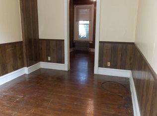 745 Monument St APT 1, Lebanon, PA 17046