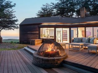 47061 Big Gulch Rd, Gualala, CA 95445