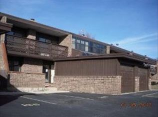 1412 Kenneth Cir, Elgin, IL 60120