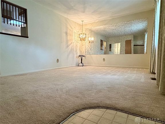 3rd image of 2900 Walford Dr