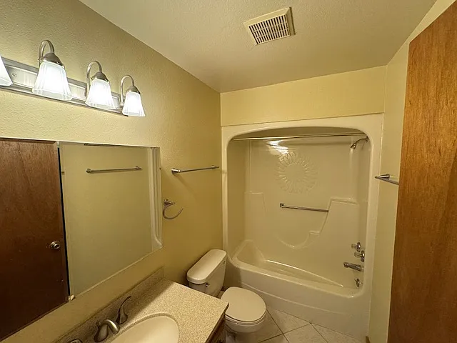 1112 W Saratoga Ave — Photo 10