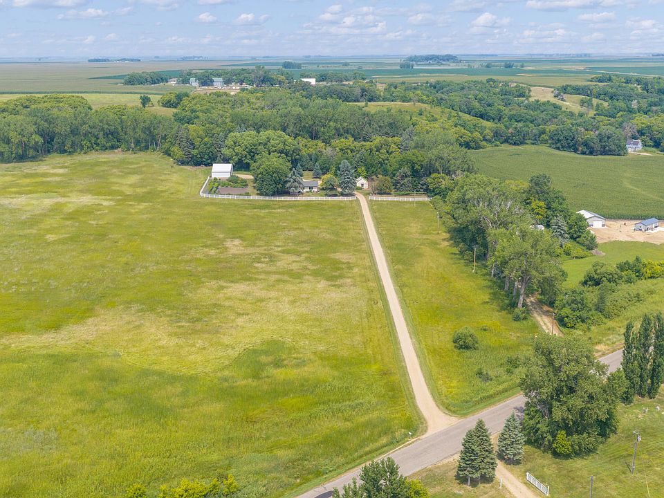 53rd image of 11761 Lake Rd