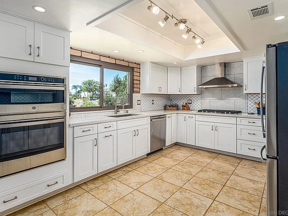 4th image of 29838 Quail Hollow Ln