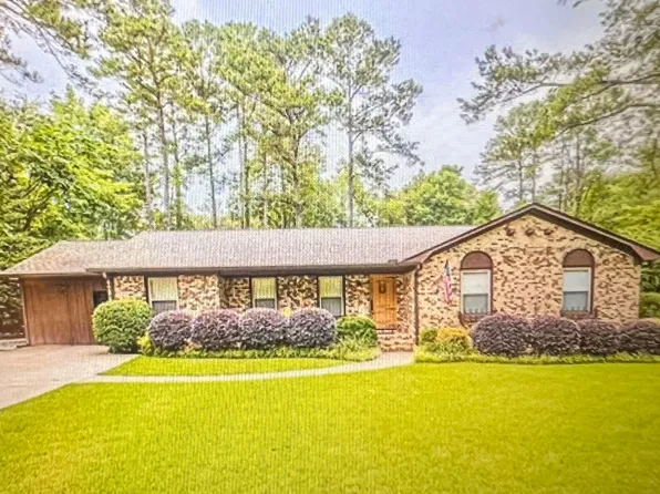 2191 Whiting Rd, Birmingham, AL 35216