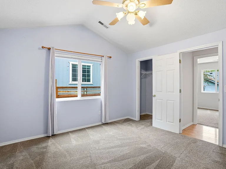 307 NW Angela Ln — Photo 17