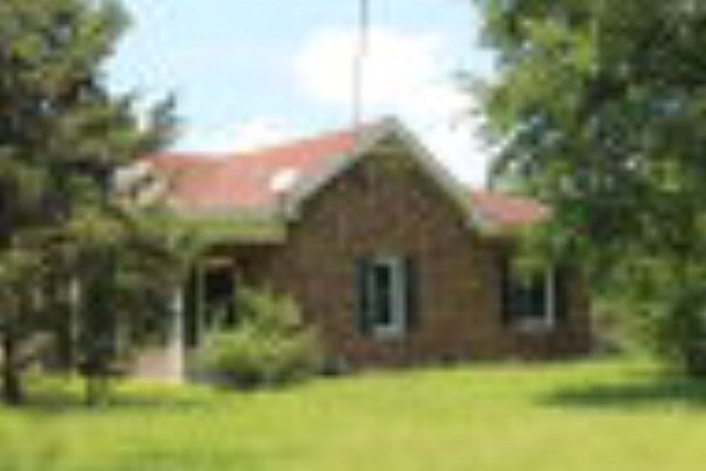 1st image of 8016 W Mount Dr