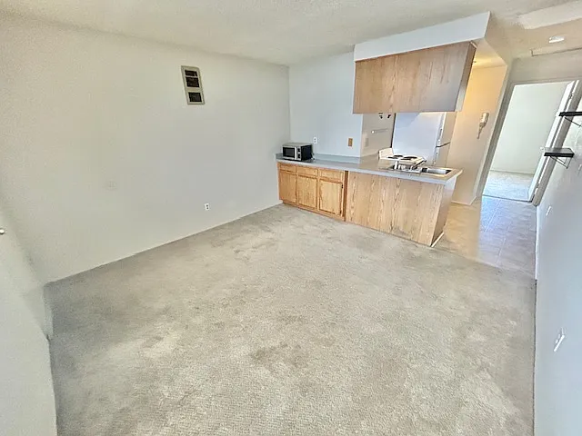 4084 Iowa St #9 — Photo 5