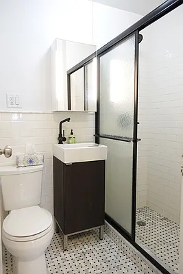 Rented by Cardella Management Corp | media 2