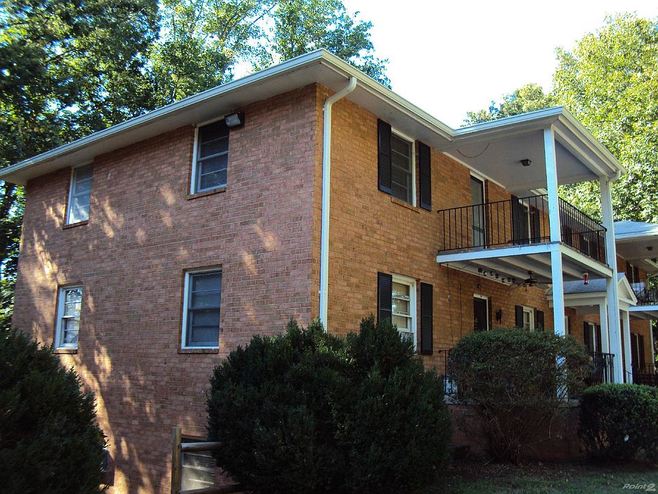 1225 Park Street Unit 4- Main Level Apartment