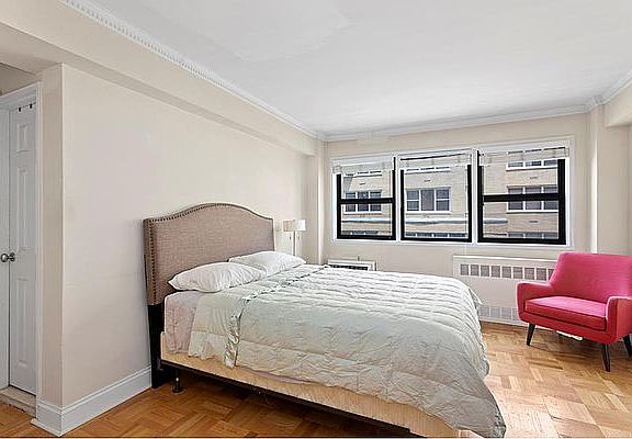 3rd image of 333 E 75th St APT 11J