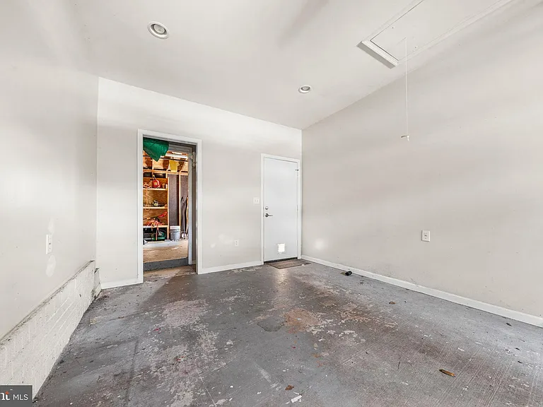 5313 Taney Ave — Photo 35