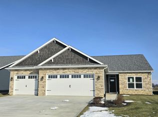 5480 Rio Azul Cv, Fort Wayne, IN 46818