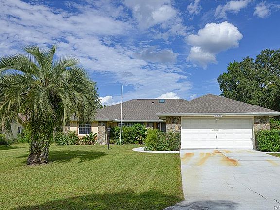 3rd image of 3827 N Grapefern Way
