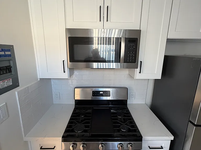 1404-1408 5th St #1404A — Photo 12