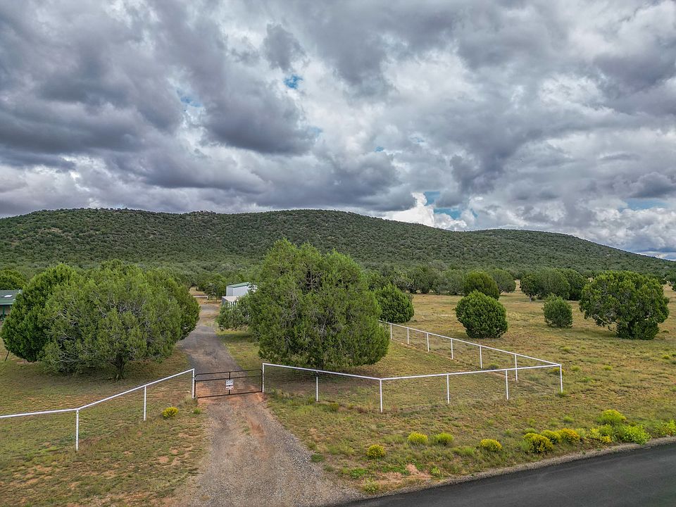 48757 N Anvil Rock Rd, Seligman, AZ 86337 Zillow