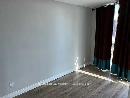18 Yonge St #1610 — Photo 7