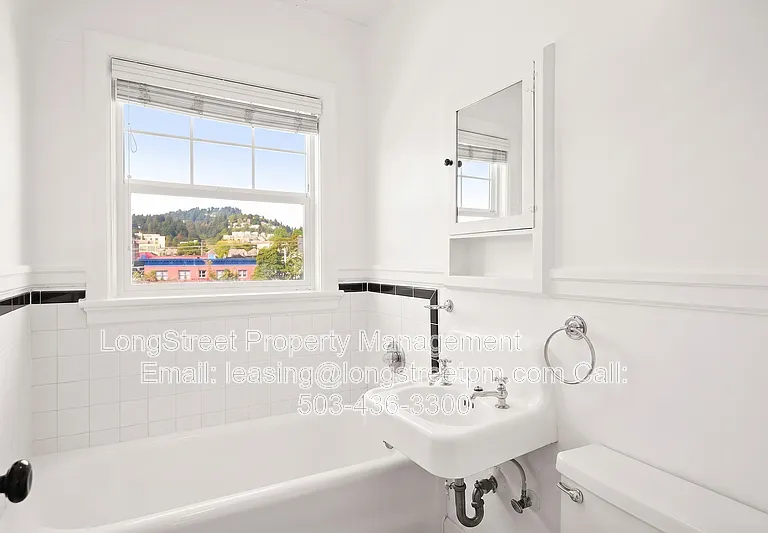 20 NW 16th Ave #406 — Photo 13