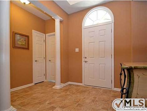 2nd image of 26 La Quinta Ln