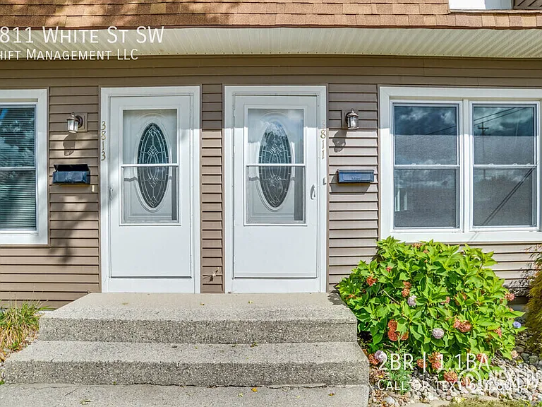 3811 White St SW — Photo 4