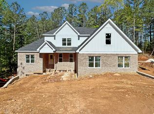 15 Lake Ct, White, GA 30184