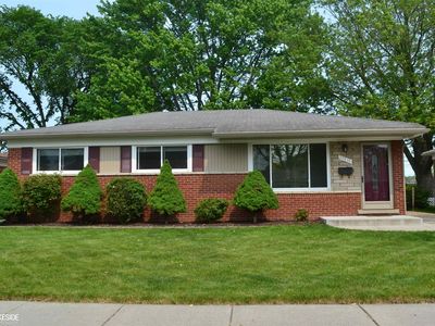 28538 Bradner Dr, Warren, MI, 48088